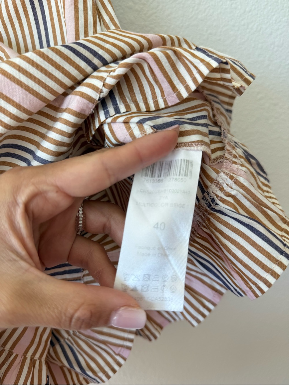 See By Chloe Multicolor Striped Short - Picture 6 of 10